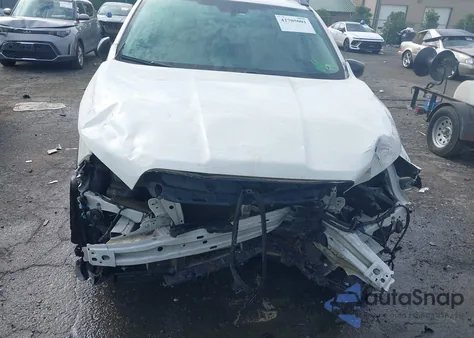 2019 Subaru Ascent Premium z USA, uszkodzony, nr VIN 4S4WMAFD4K3429640